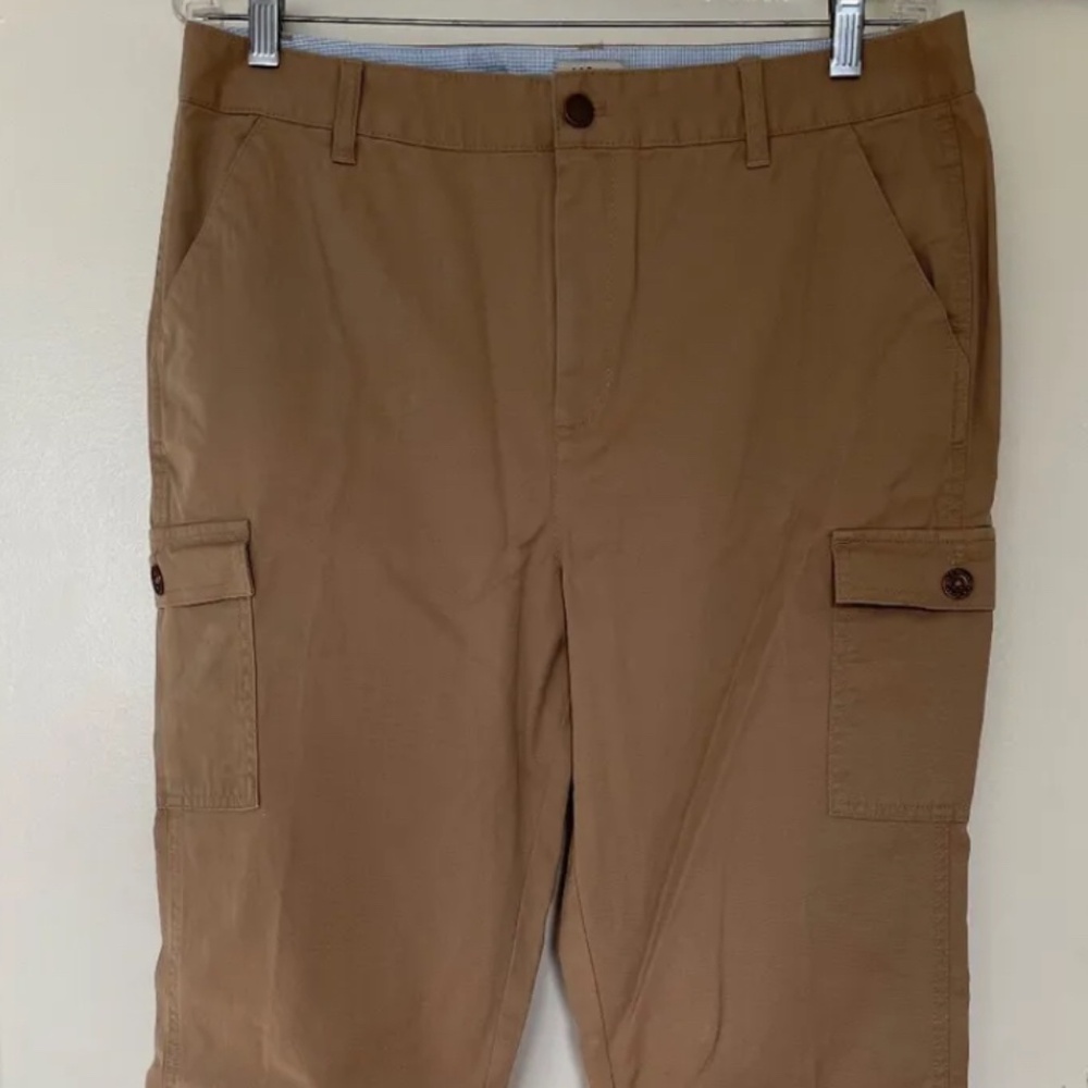 New Without Tags - LL Bean Women's Cargo Pants. Size 14. Khaki
